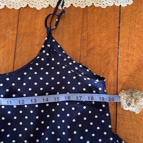 Joe Fresh polka dot ruffle dress with tie waist and adjustable straps. Women Lg. - Picture 6 of 7